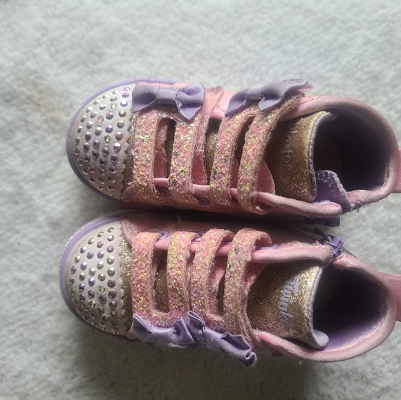 Twinkle Toes light up shoes - Picture 2 of 7